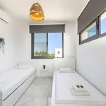 فيلة Alasia