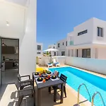 فيلة Alasia باراليمني
