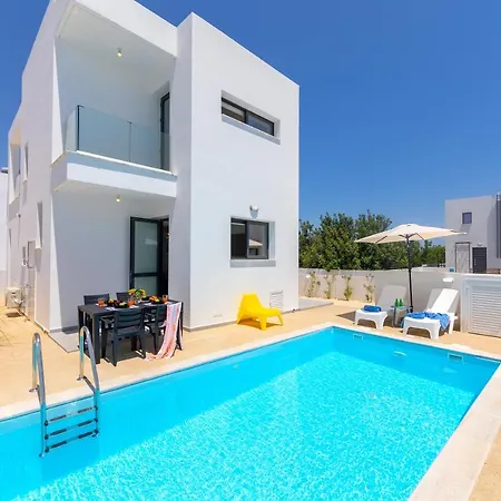 Alasia * Paralimni