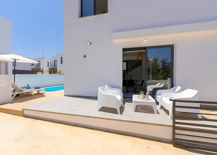 빌라 Alasia 파라림니